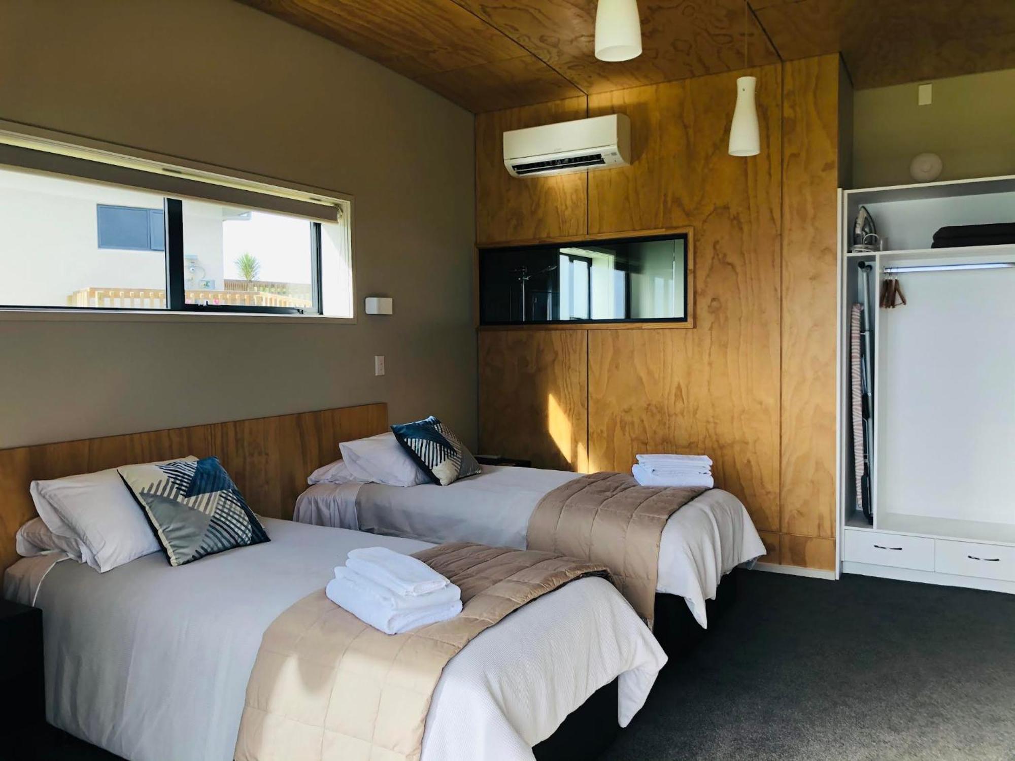 Chalets At Okurukuru New Plymouth Exteriör bild