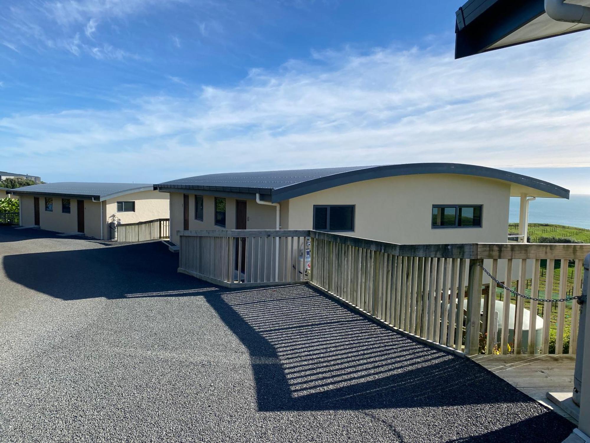 Chalets At Okurukuru New Plymouth Exteriör bild